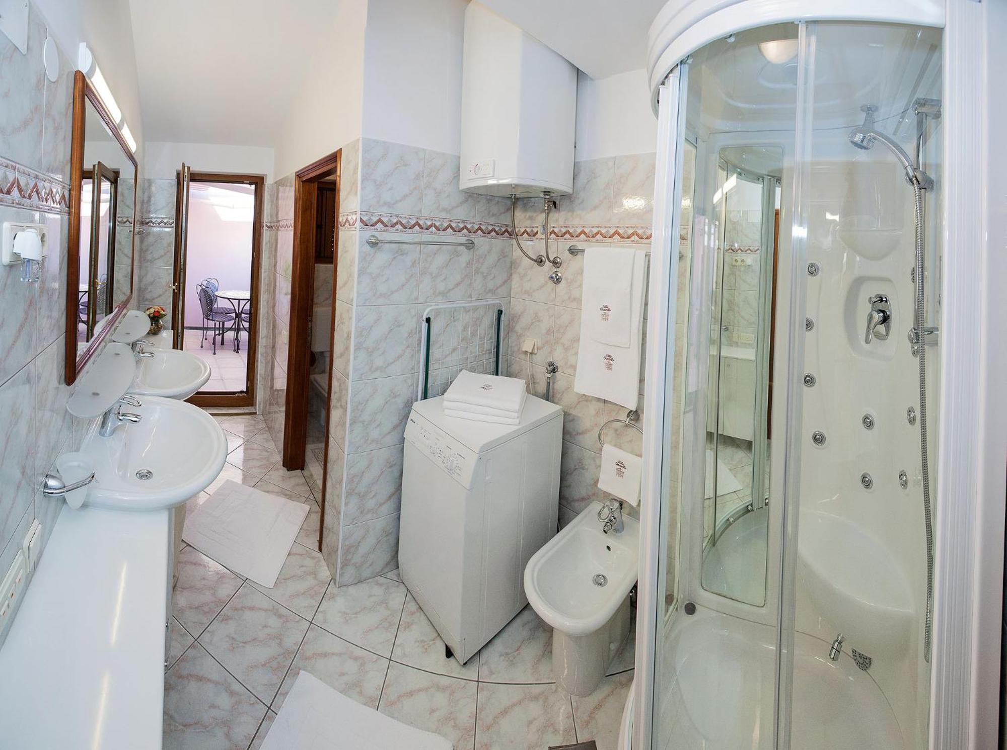 Apartments Villa Castello Crikvenica Exterior photo