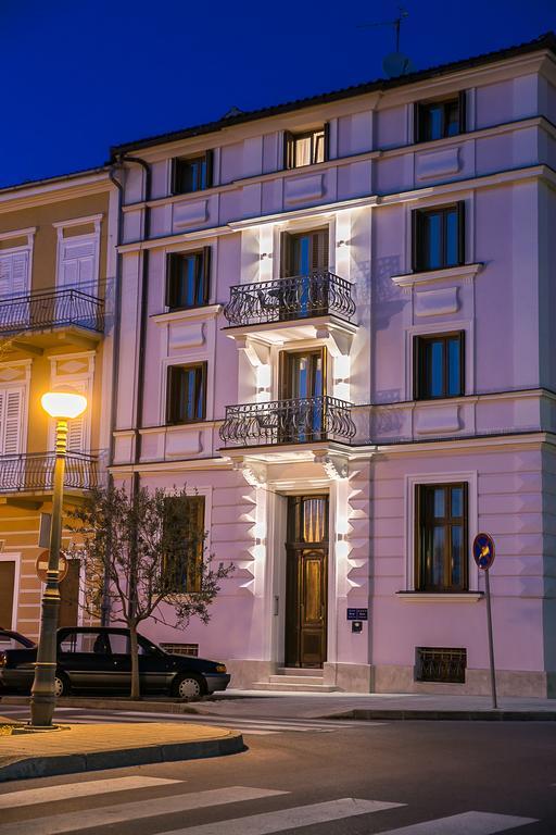 Apartments Villa Castello Crikvenica Exterior photo